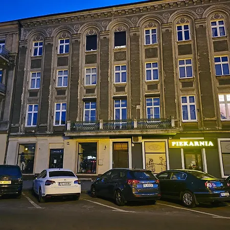 Apartment W Kamienicy W Centrum Kalisza *